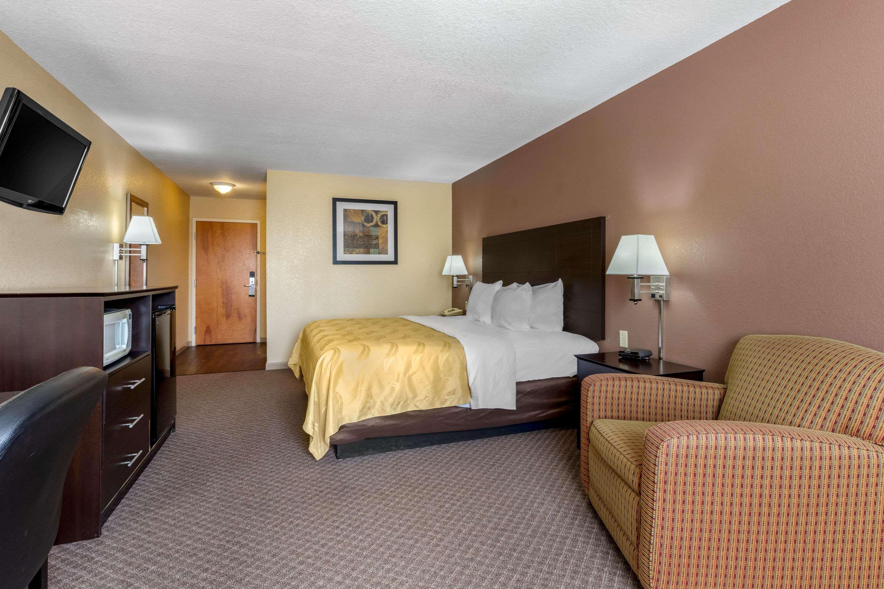 Quality Inn West Memphis I-40 Экстерьер фото