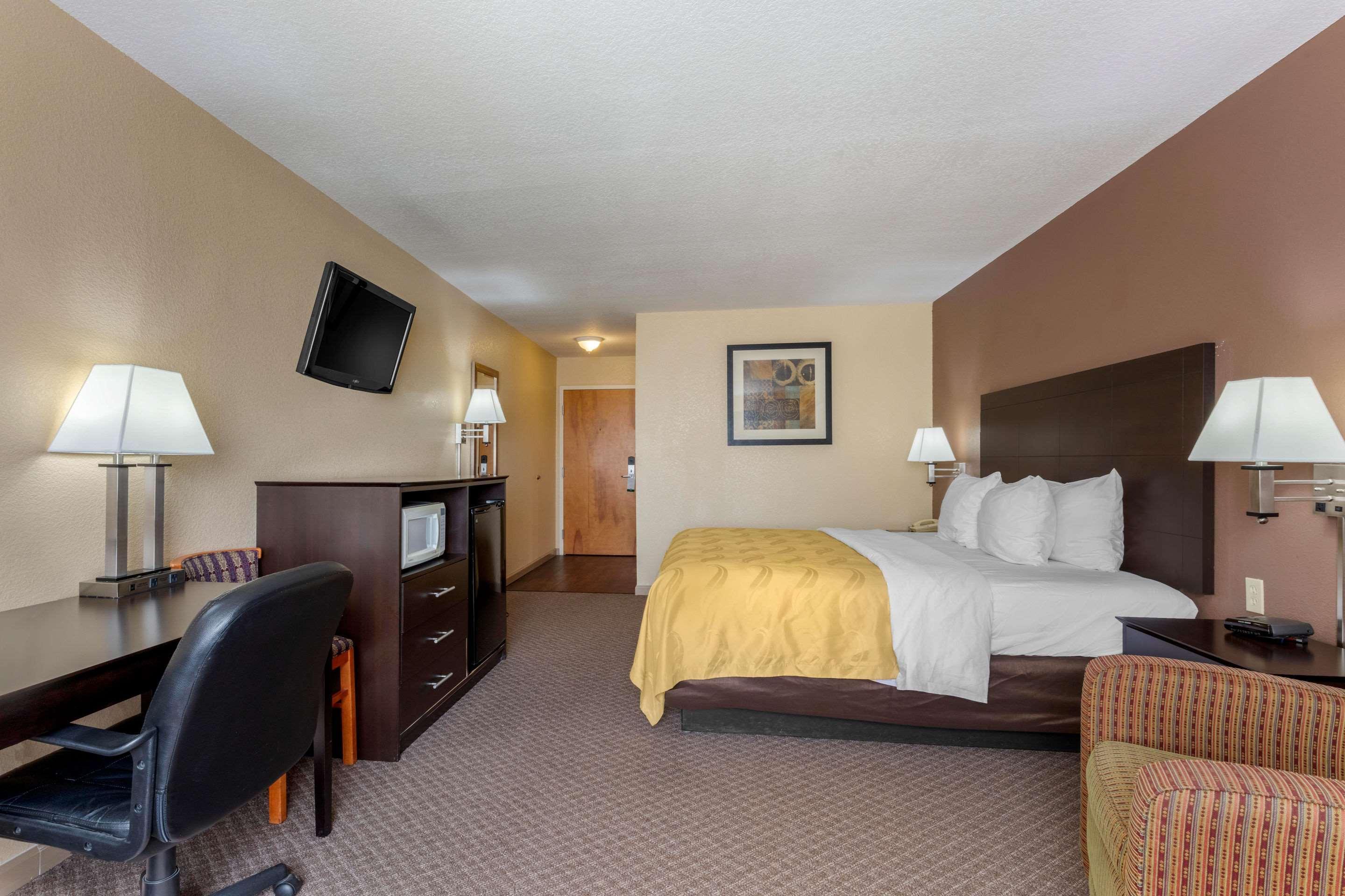 Quality Inn West Memphis I-40 Экстерьер фото
