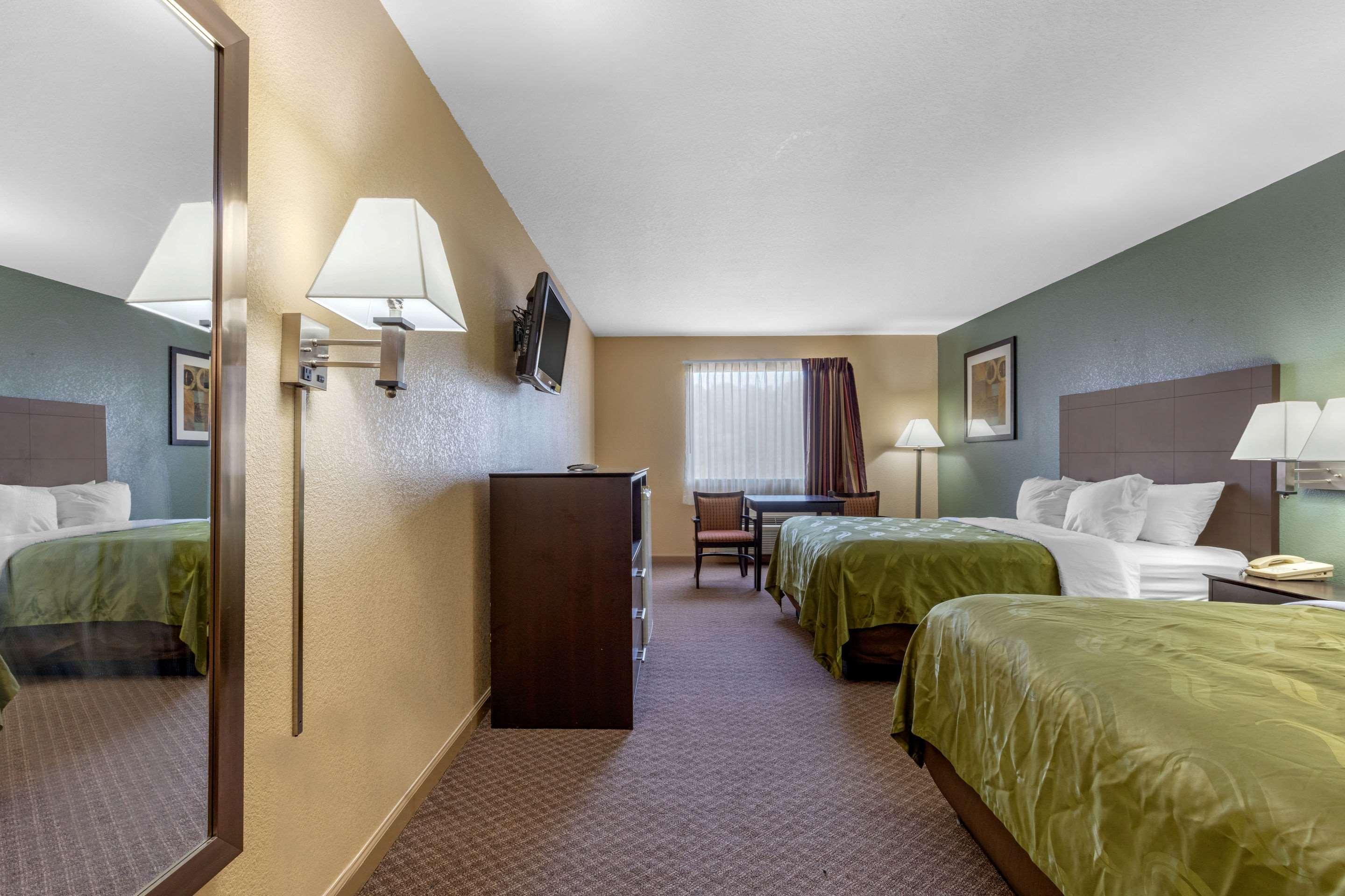 Quality Inn West Memphis I-40 Экстерьер фото