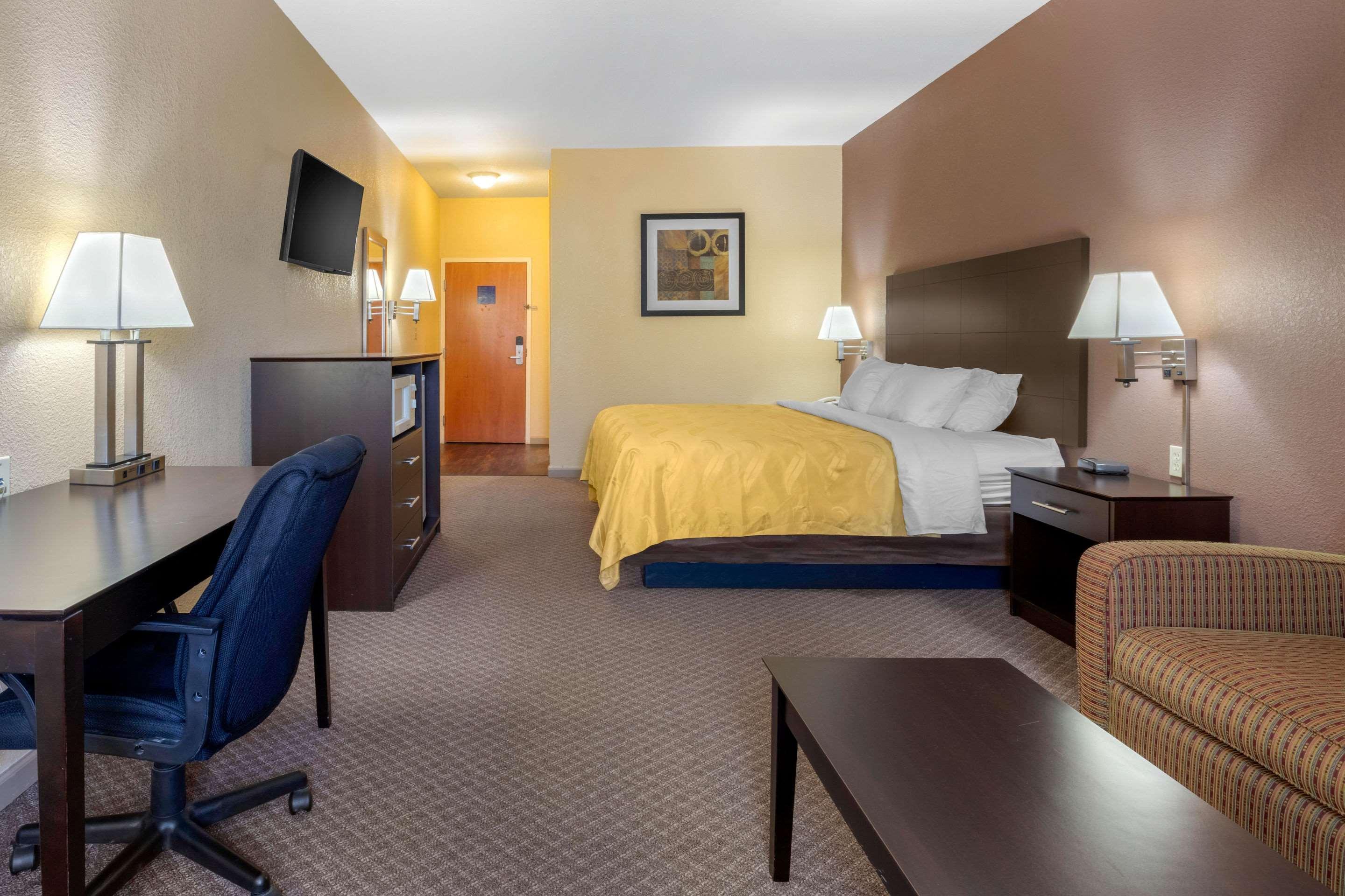 Quality Inn West Memphis I-40 Экстерьер фото