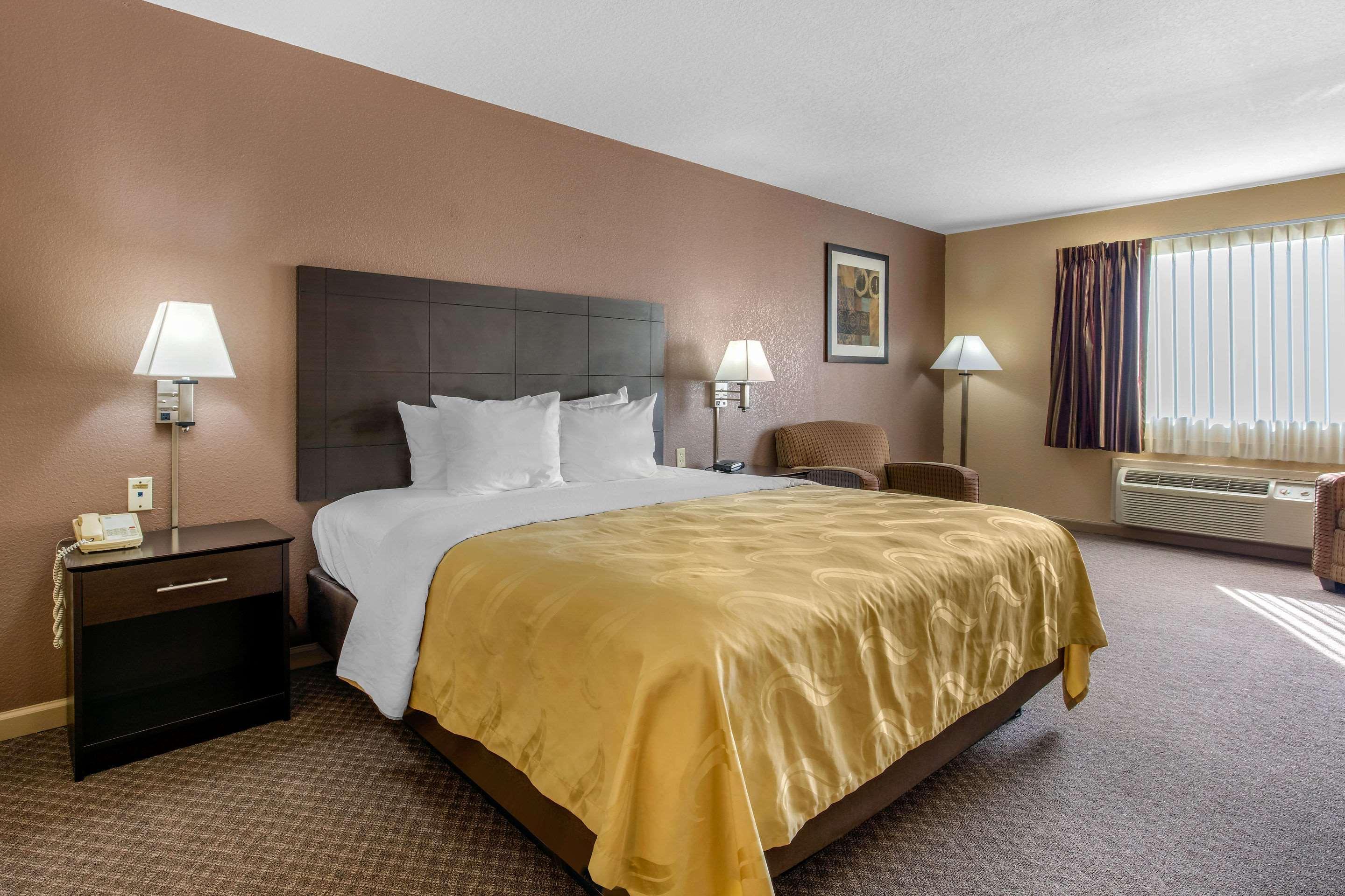 Quality Inn West Memphis I-40 Экстерьер фото
