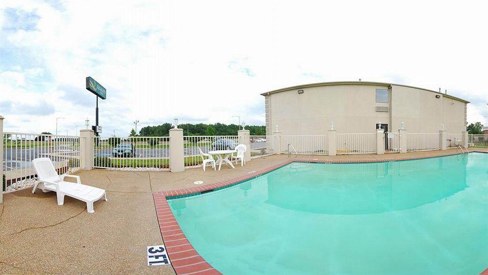 Quality Inn West Memphis I-40 Экстерьер фото